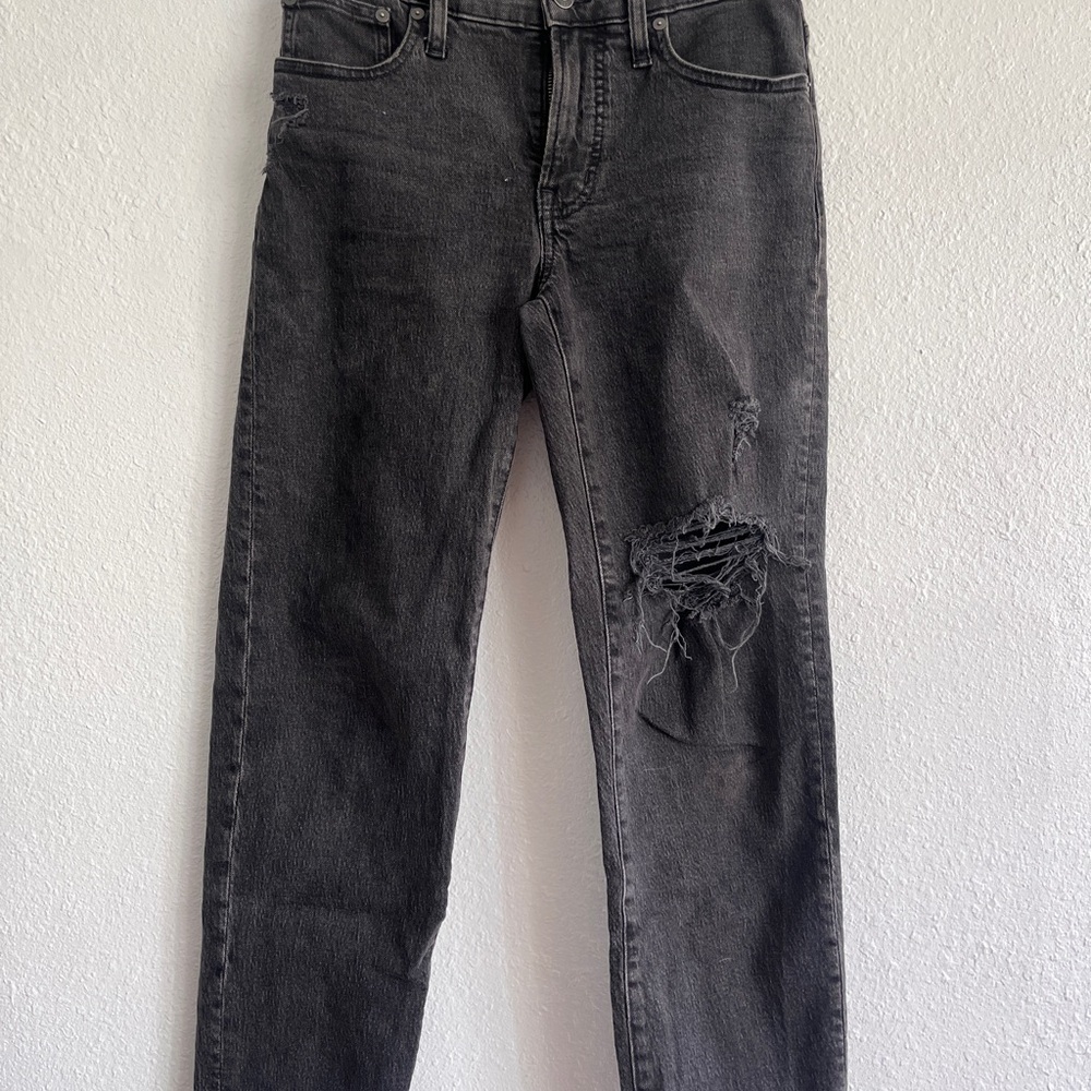 Women’s Distressed Black Jeans
